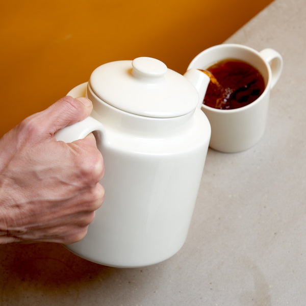 Iittala Teema Teapot (32oz) White - August Uncommon Tea