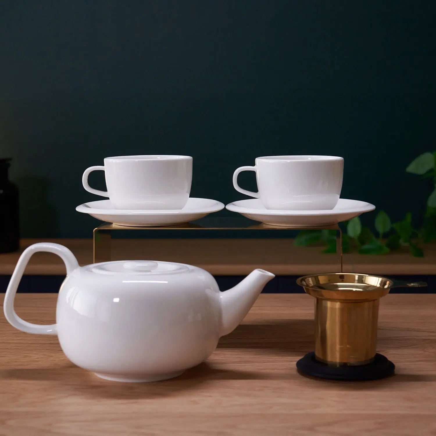 Lara Tea Teaware – August Uncommon Tea